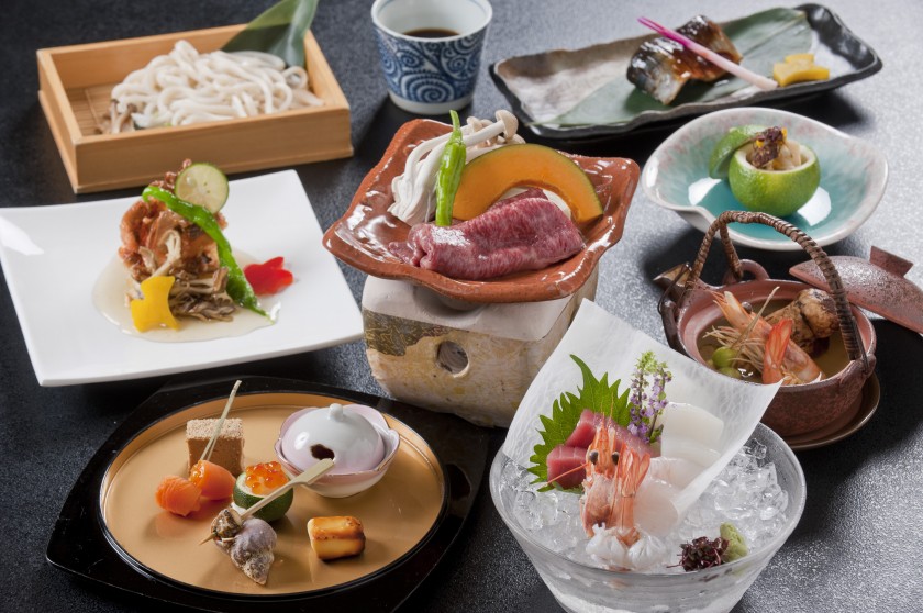 伝統と維新を融合させた新日本料理
