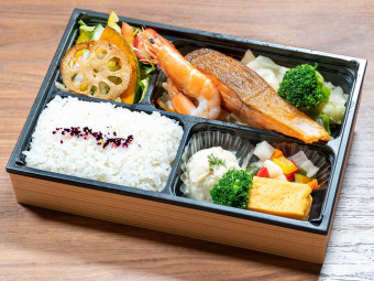 サーモンのロースト弁当