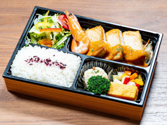 カジキと赤魚のソテー弁当