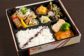 3種スペシャリテ弁当