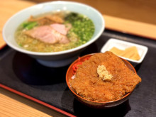 味噌ースかつ丼セット